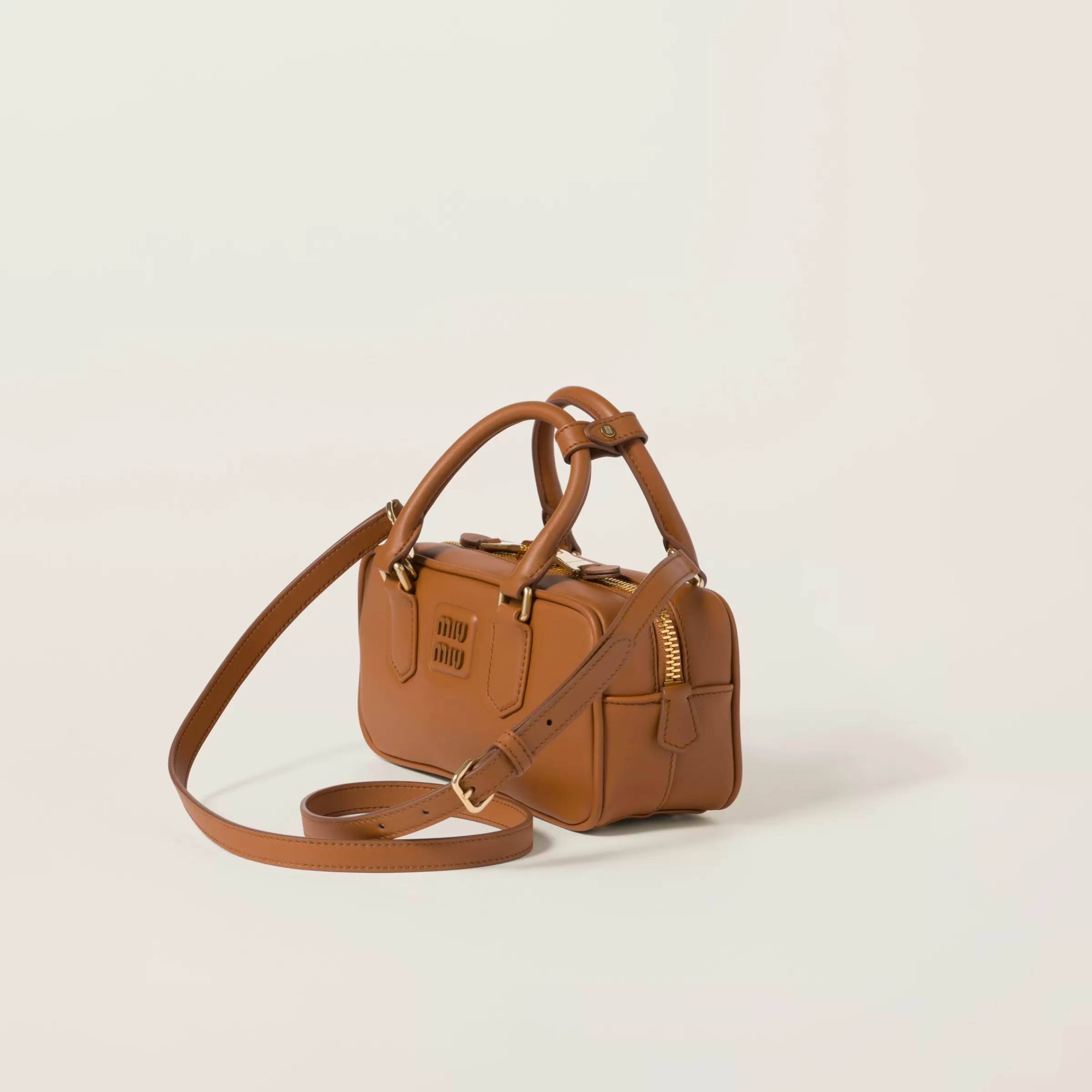 Arcadie leather bag>Miu Miu Hot