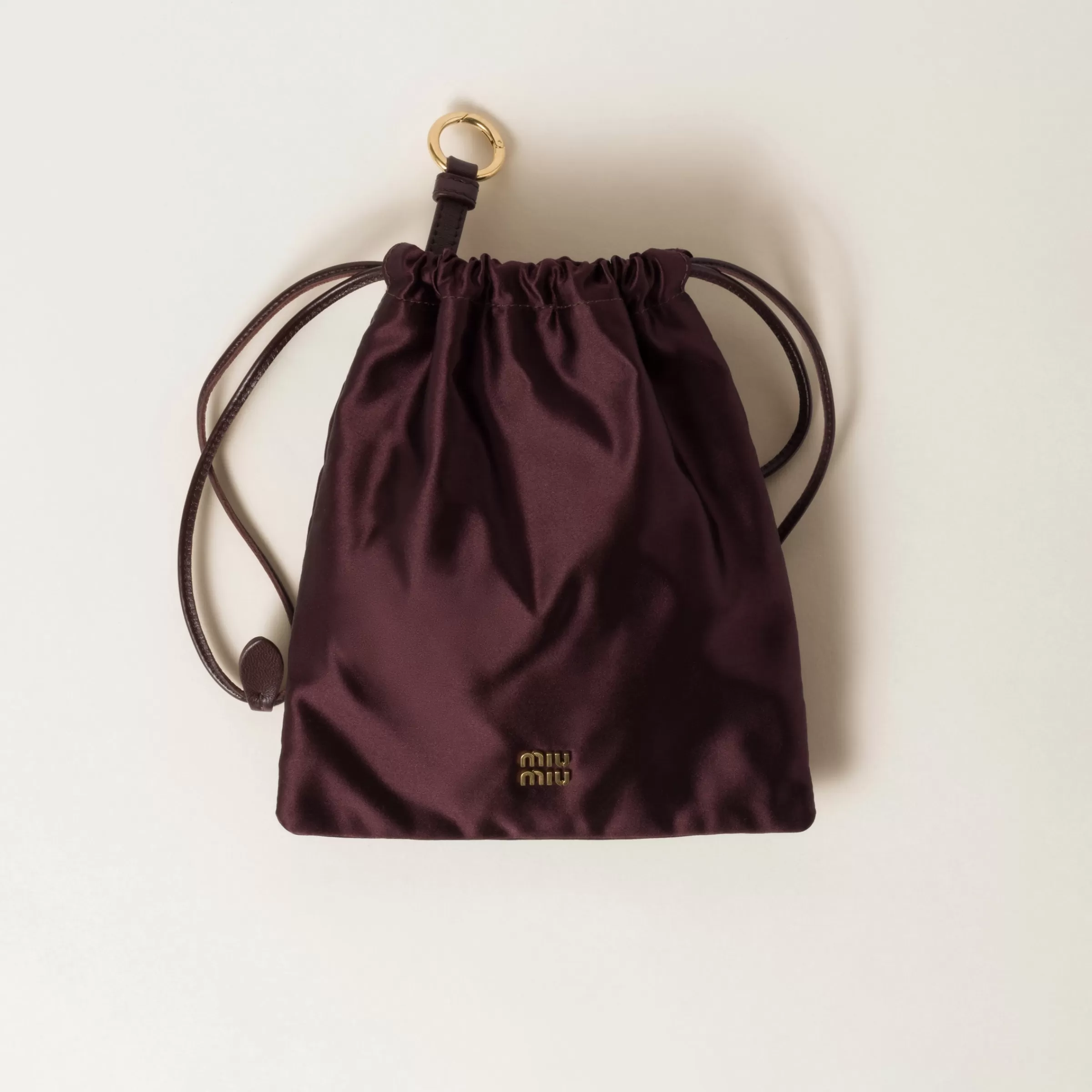 Duchesse pouch>Miu Miu Outlet