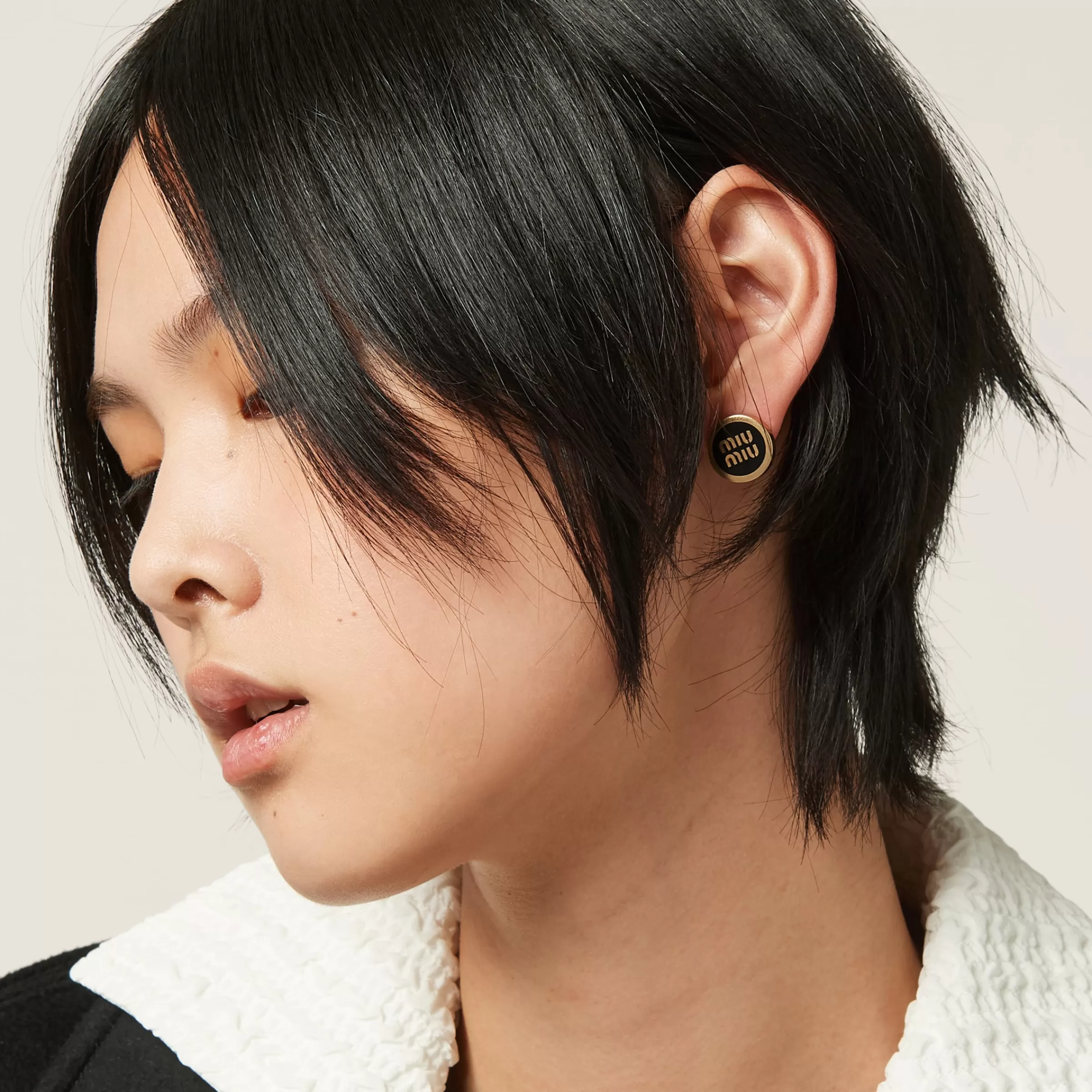 Enameled metal earrings>Miu Miu Best