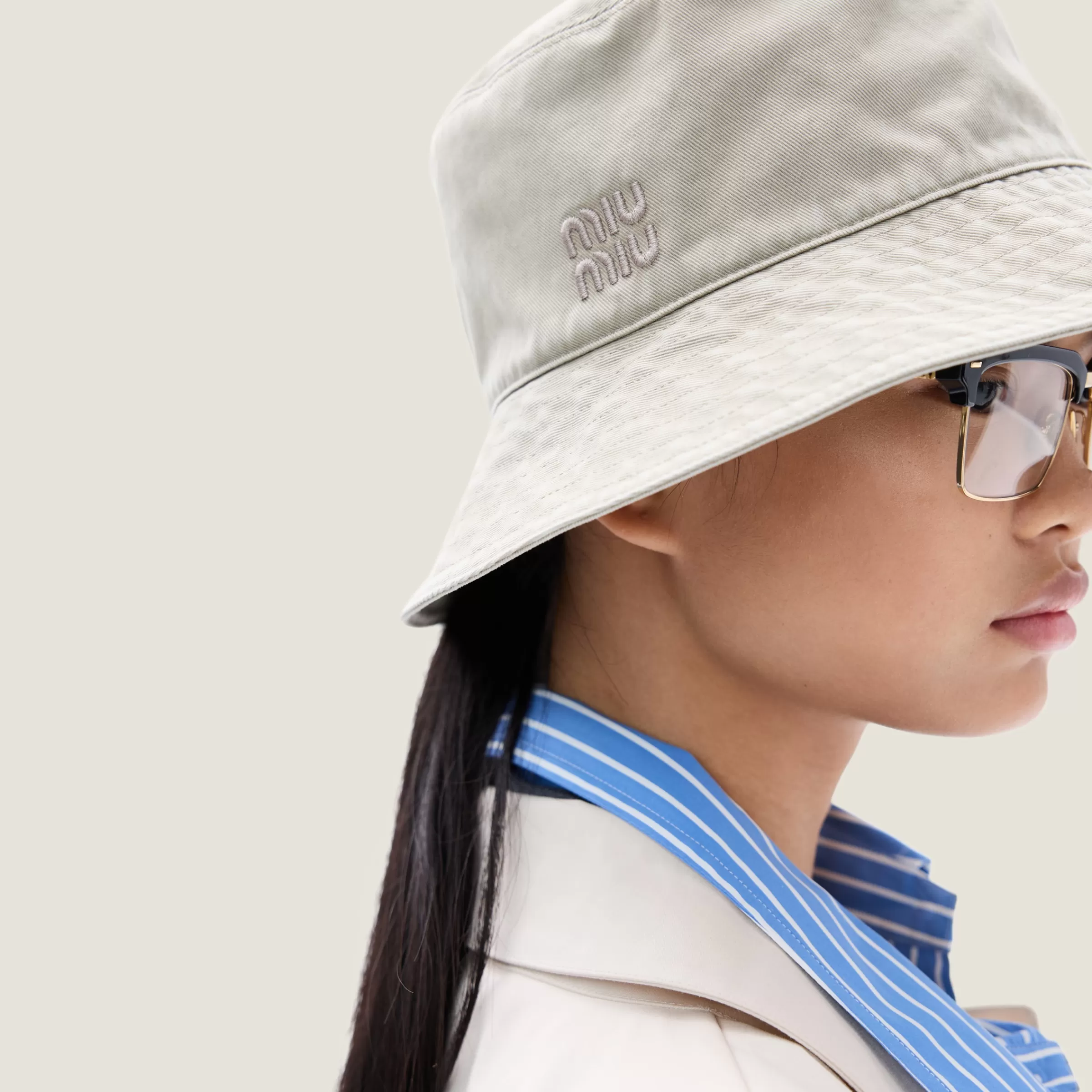 Gabardine bucket hat>Miu Miu Store