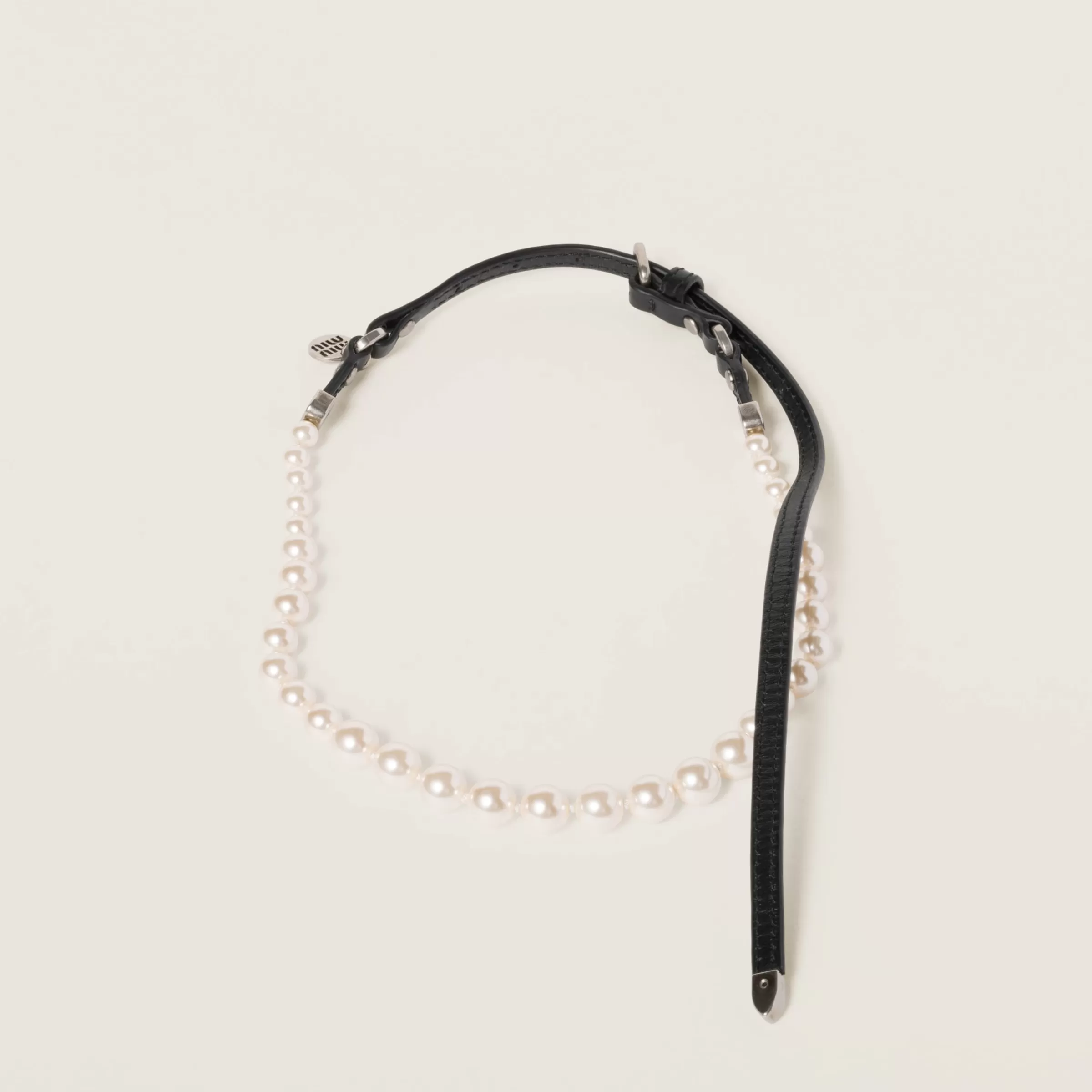 Leather and glass bead necklace>Miu Miu Shop