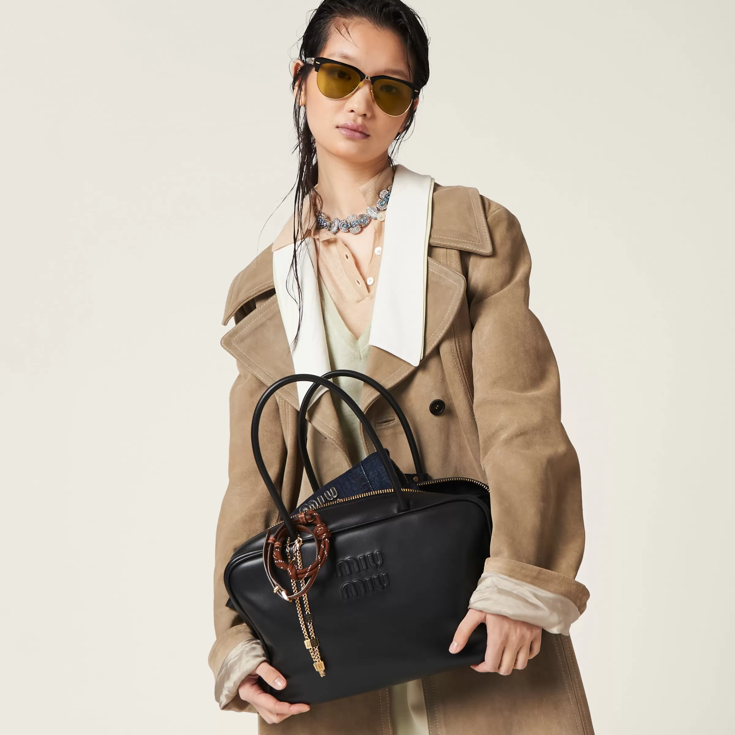 Leather Beau bag>Miu Miu Cheap