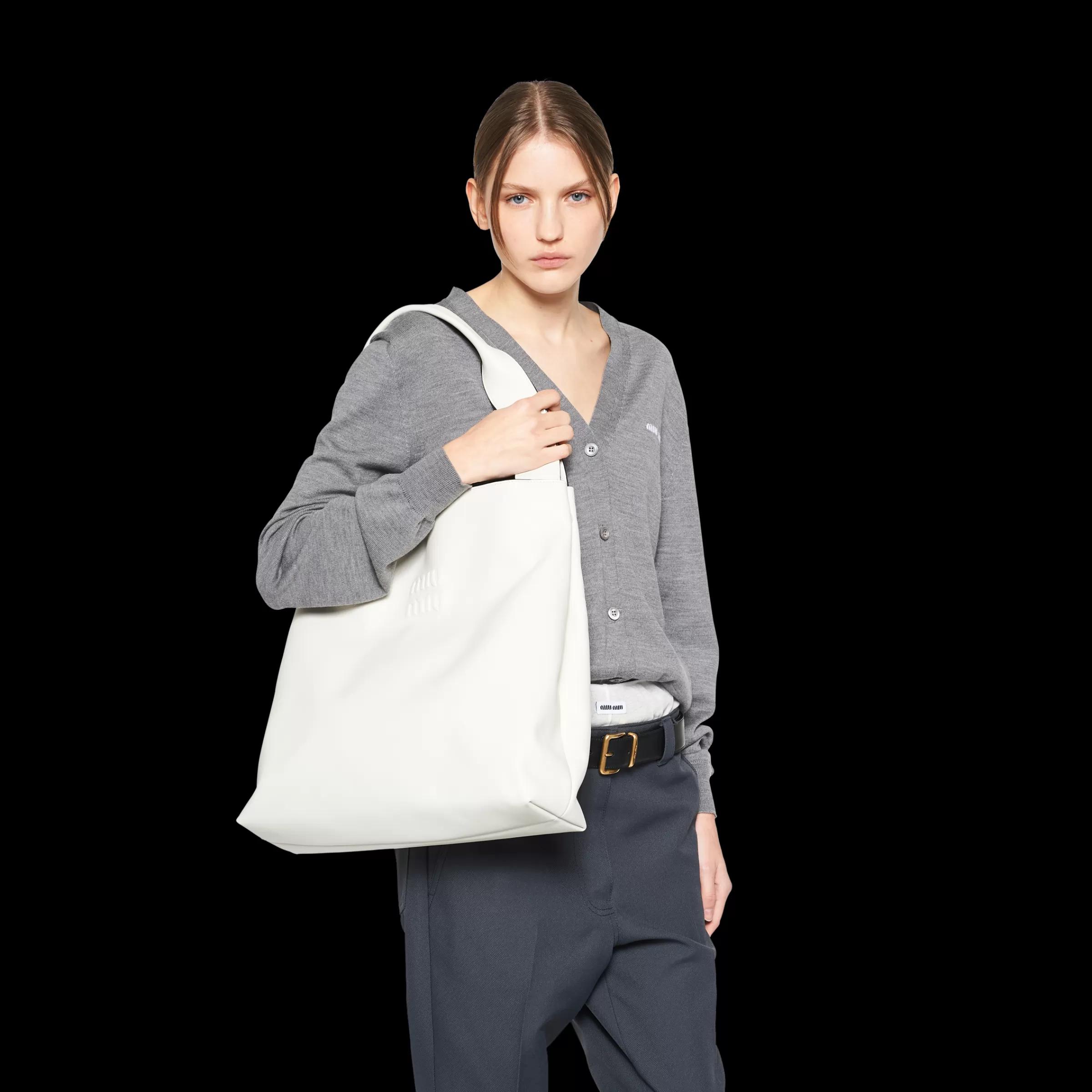 Leather hobo bag>Miu Miu Shop