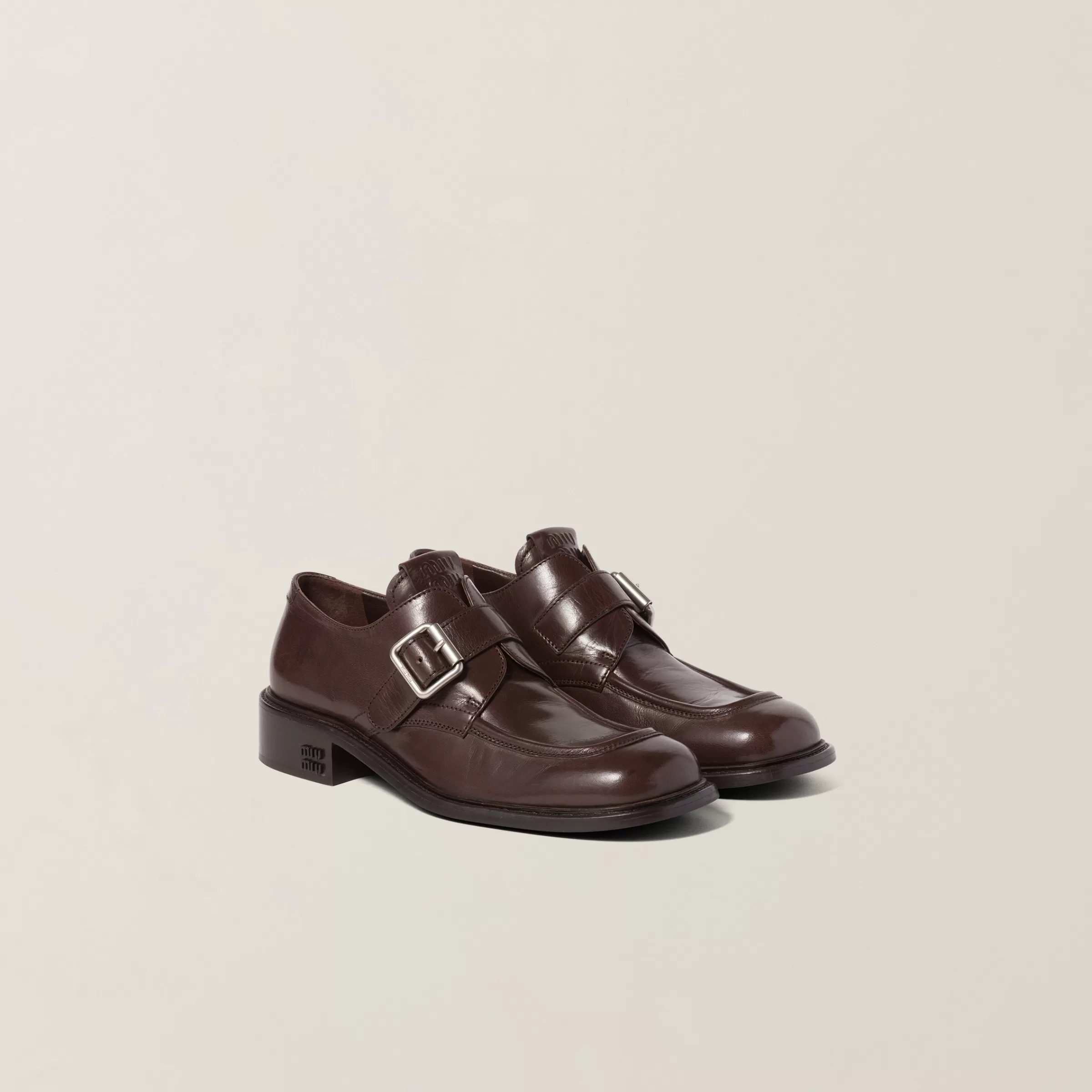 Leather shoes with buckle>Miu Miu Flash Sale