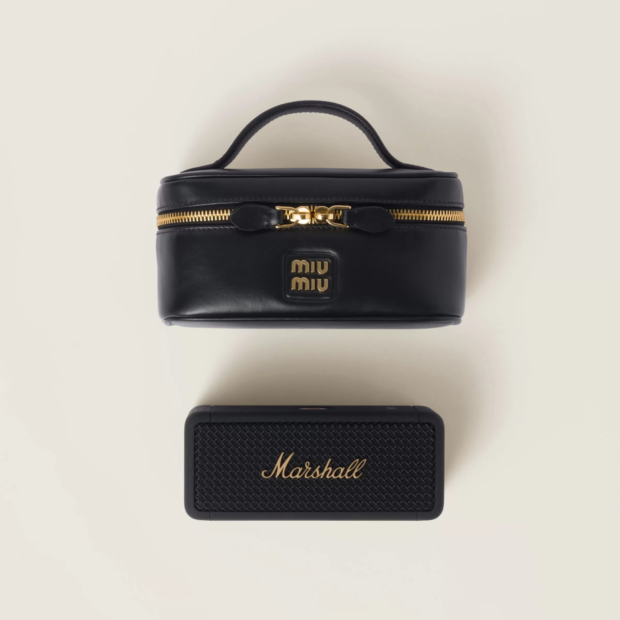 Marshall X speaker with leather case>Miu Miu Store