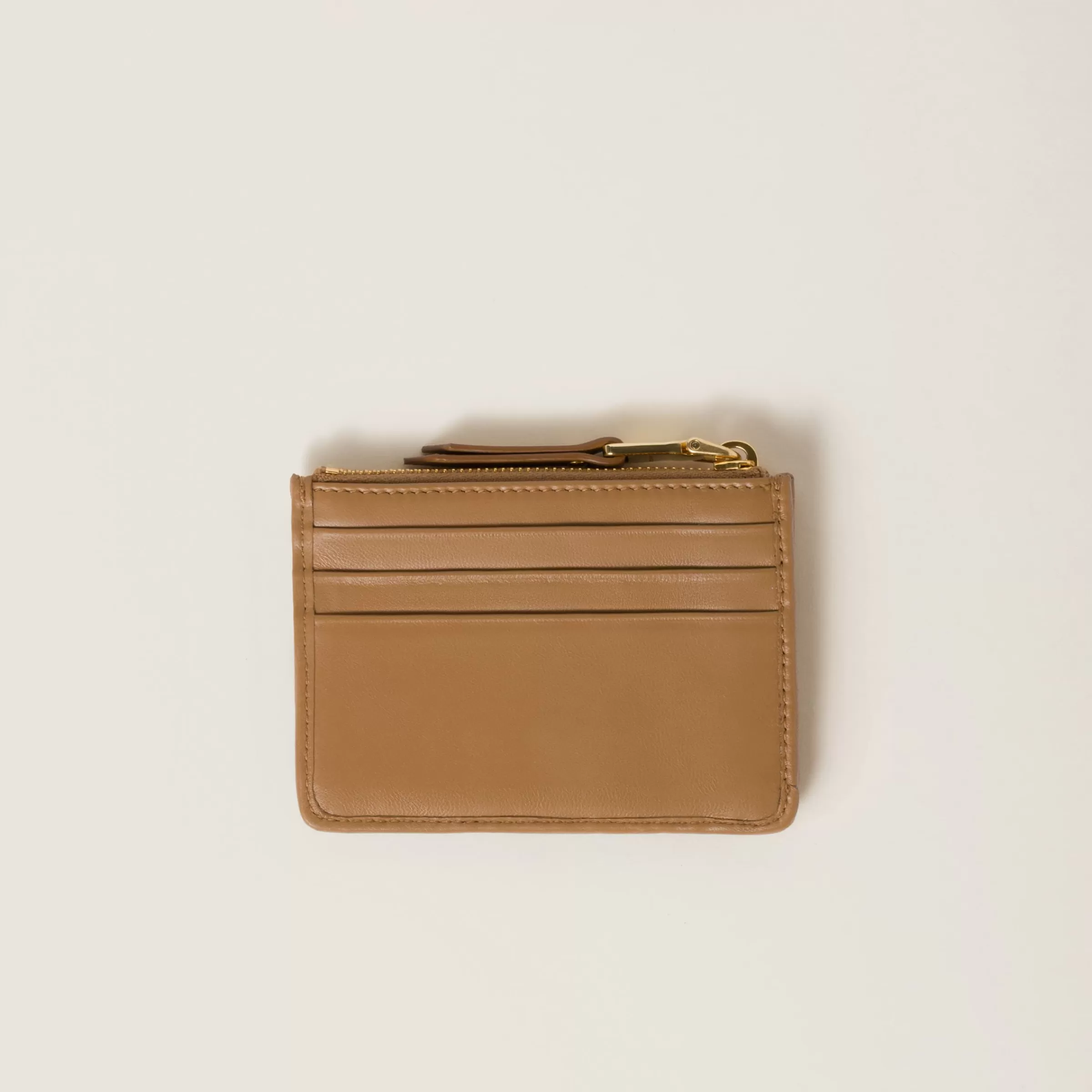 Matelassé nappa leather card holder>Miu Miu Outlet