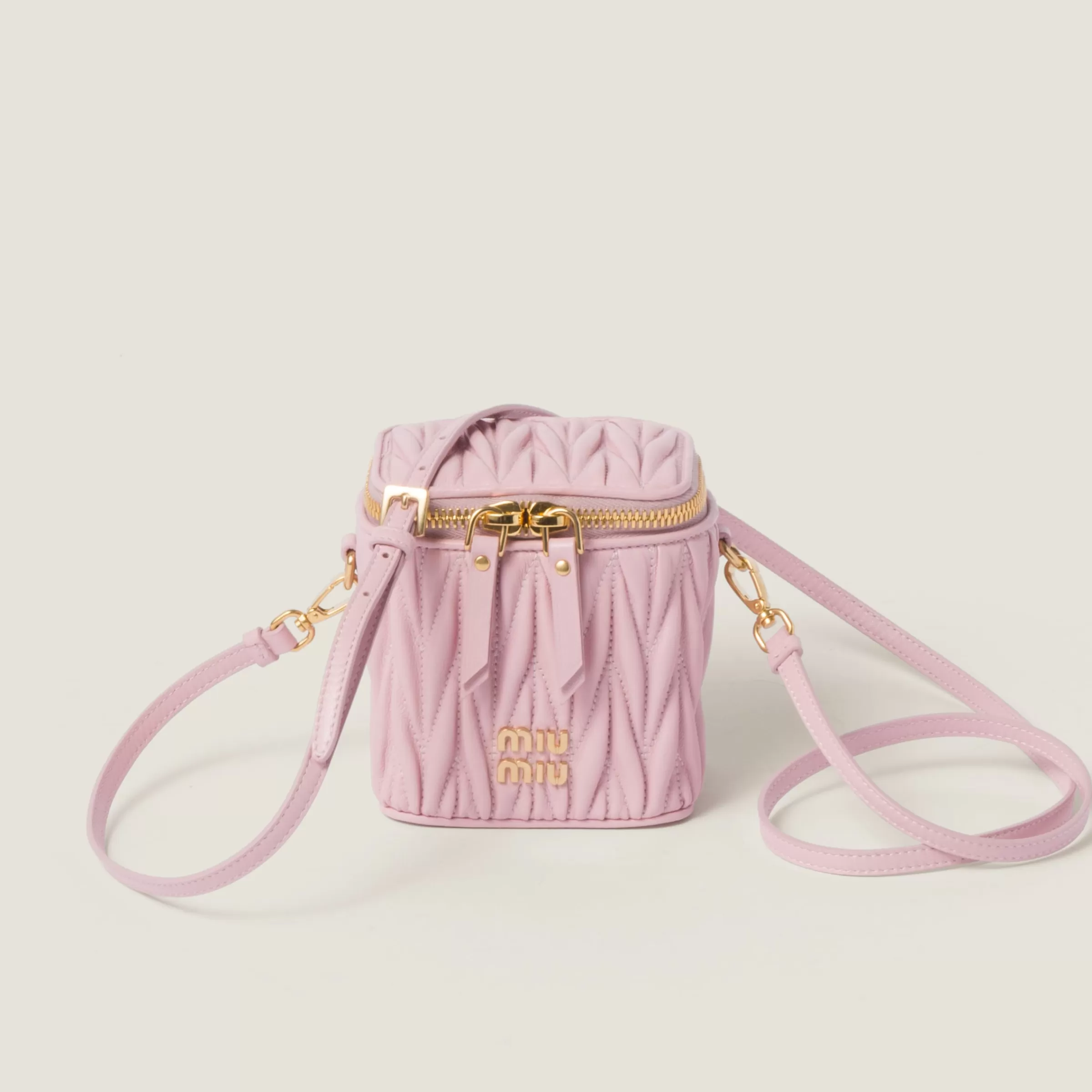 Matelassé nappa leather micro bag>Miu Miu Fashion