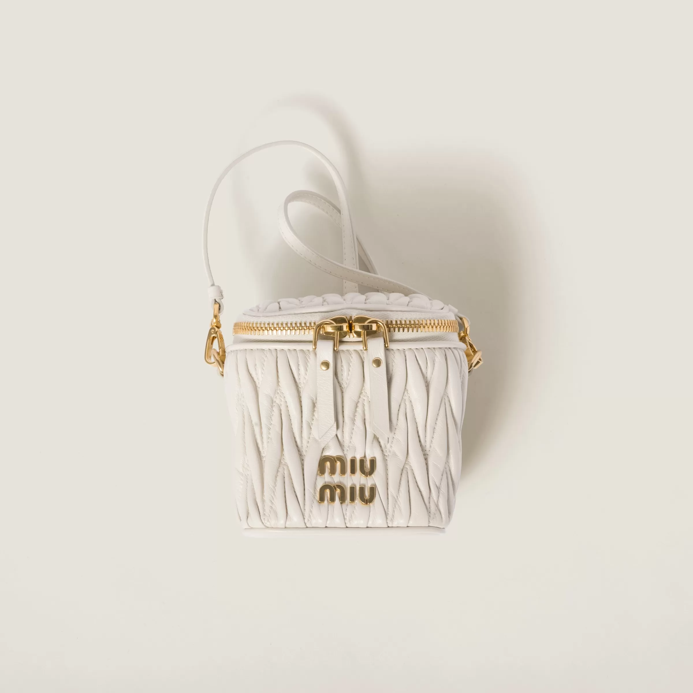 Matelassé nappa leather micro bag>Miu Miu Flash Sale