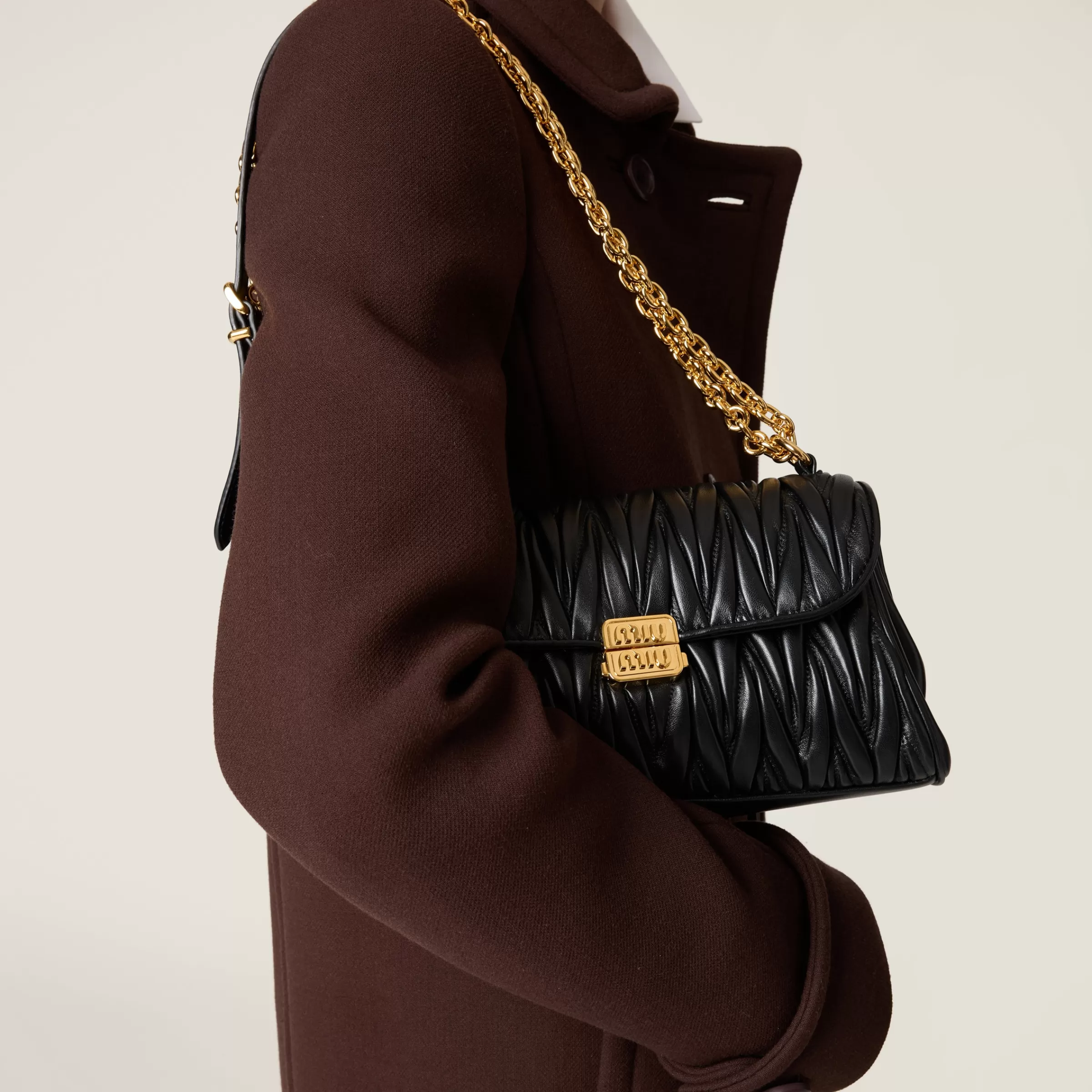 Matelassé nappa leather shoulder bag>Miu Miu Best Sale