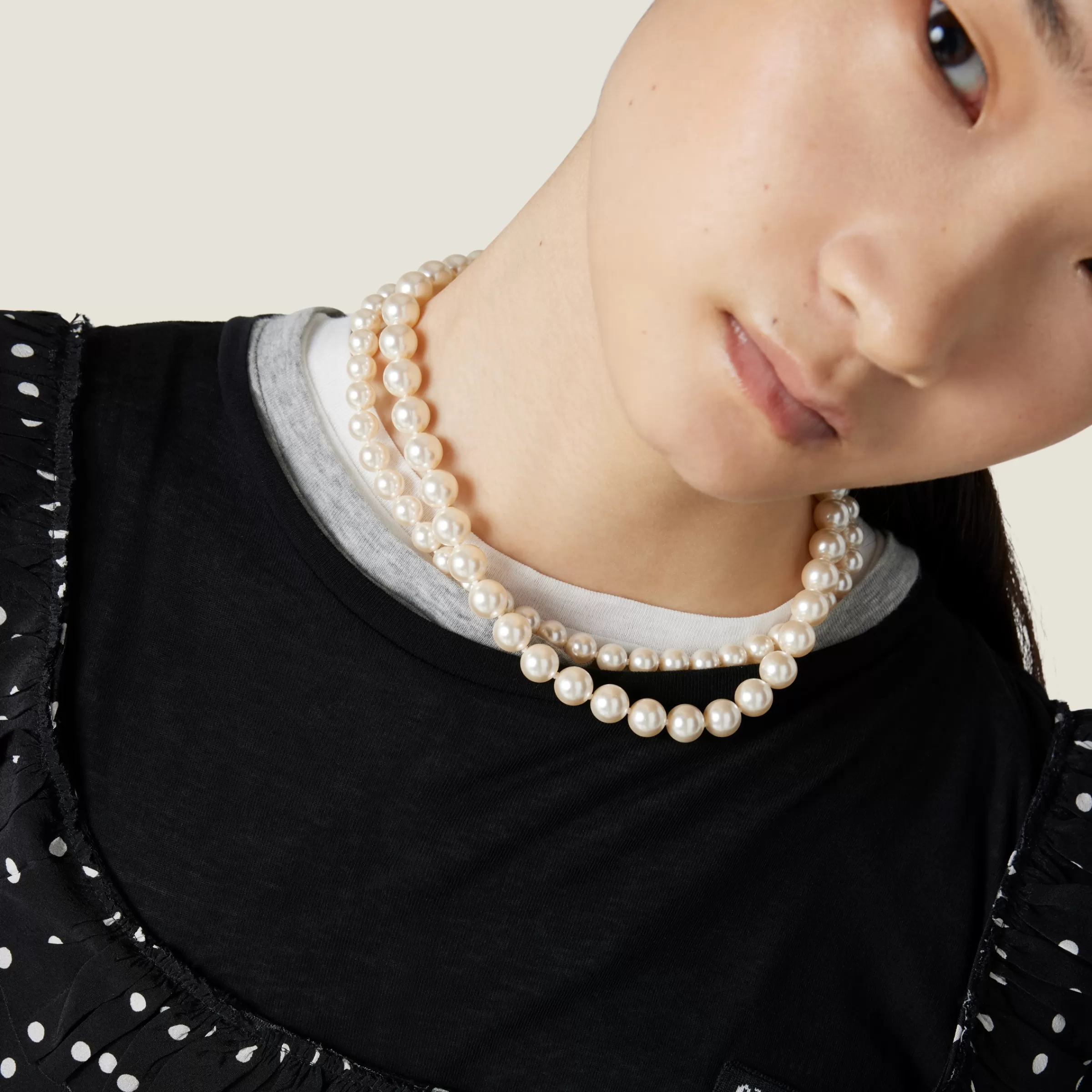 Metal and pearl necklace>Miu Miu Discount