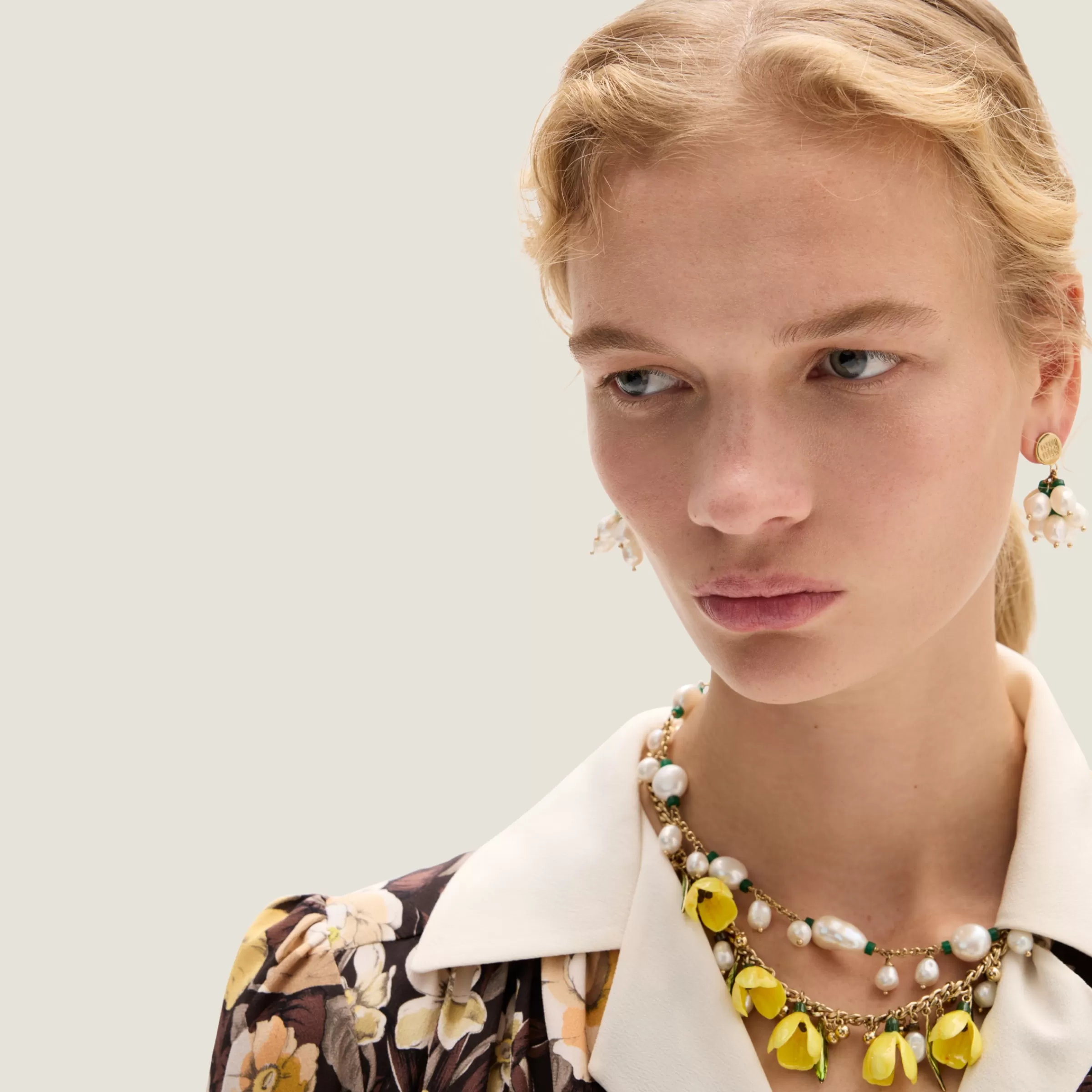 Metal earrings>Miu Miu Online