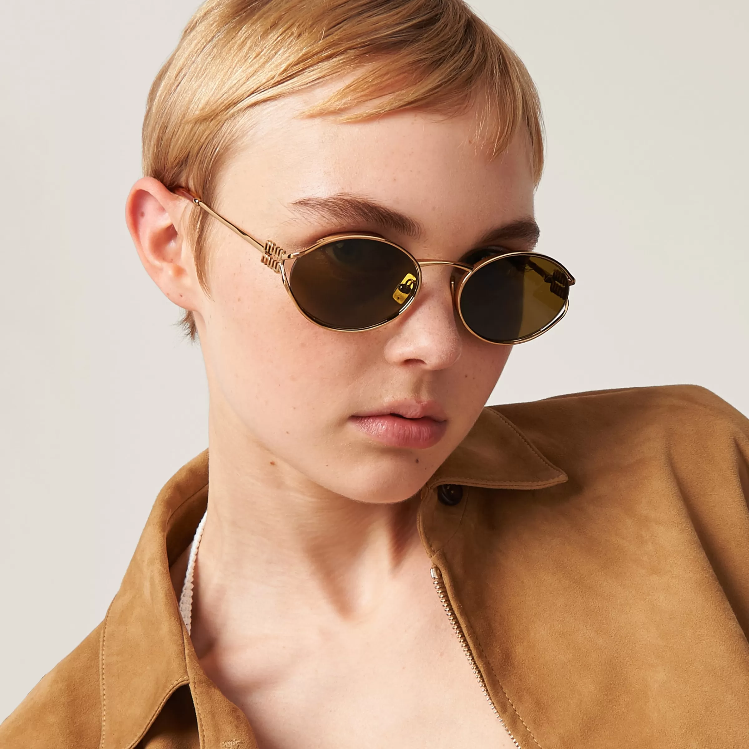 Logo sunglasses>Miu Miu Best Sale