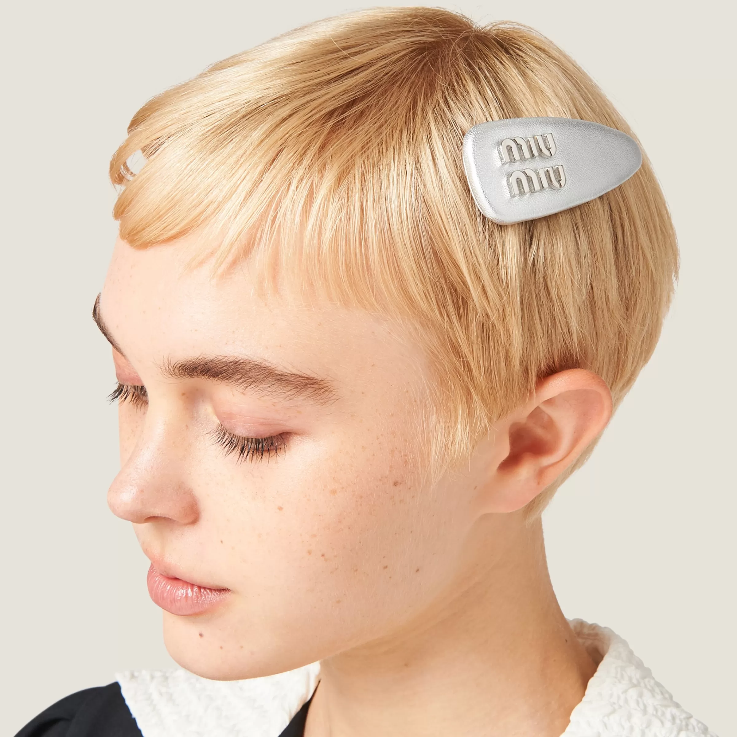 Nappa leather hair clip>Miu Miu Clearance