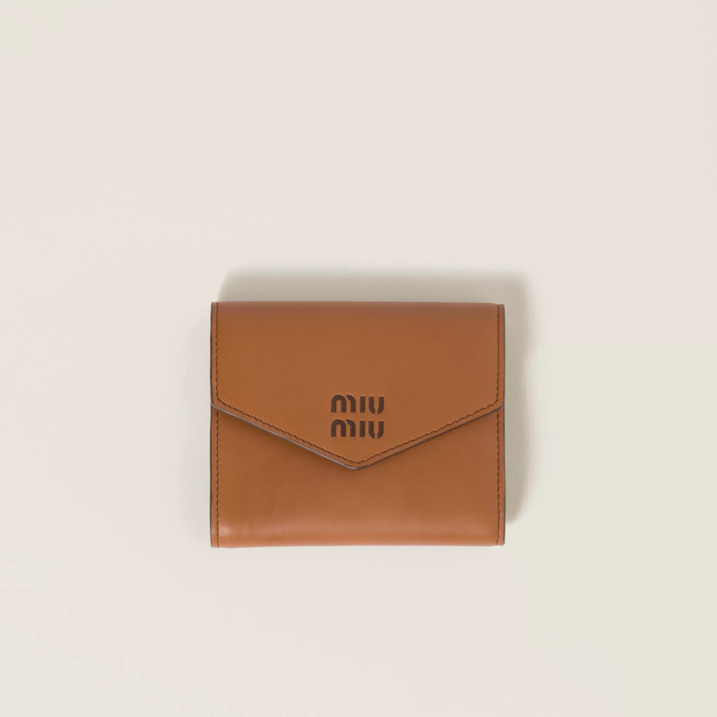 Small leather wallet>Miu Miu Outlet