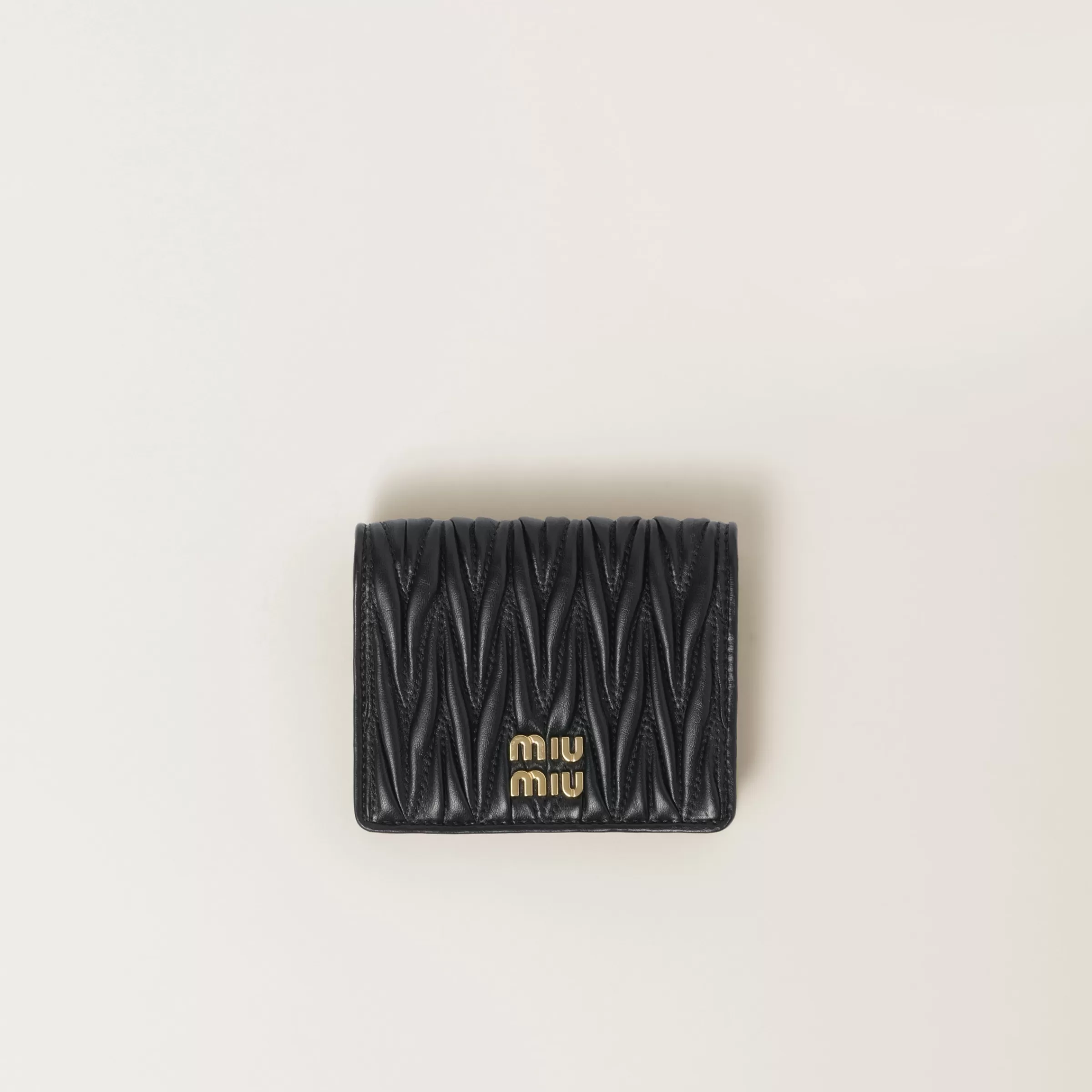 Small matelassé nappa leather wallet>Miu Miu Fashion