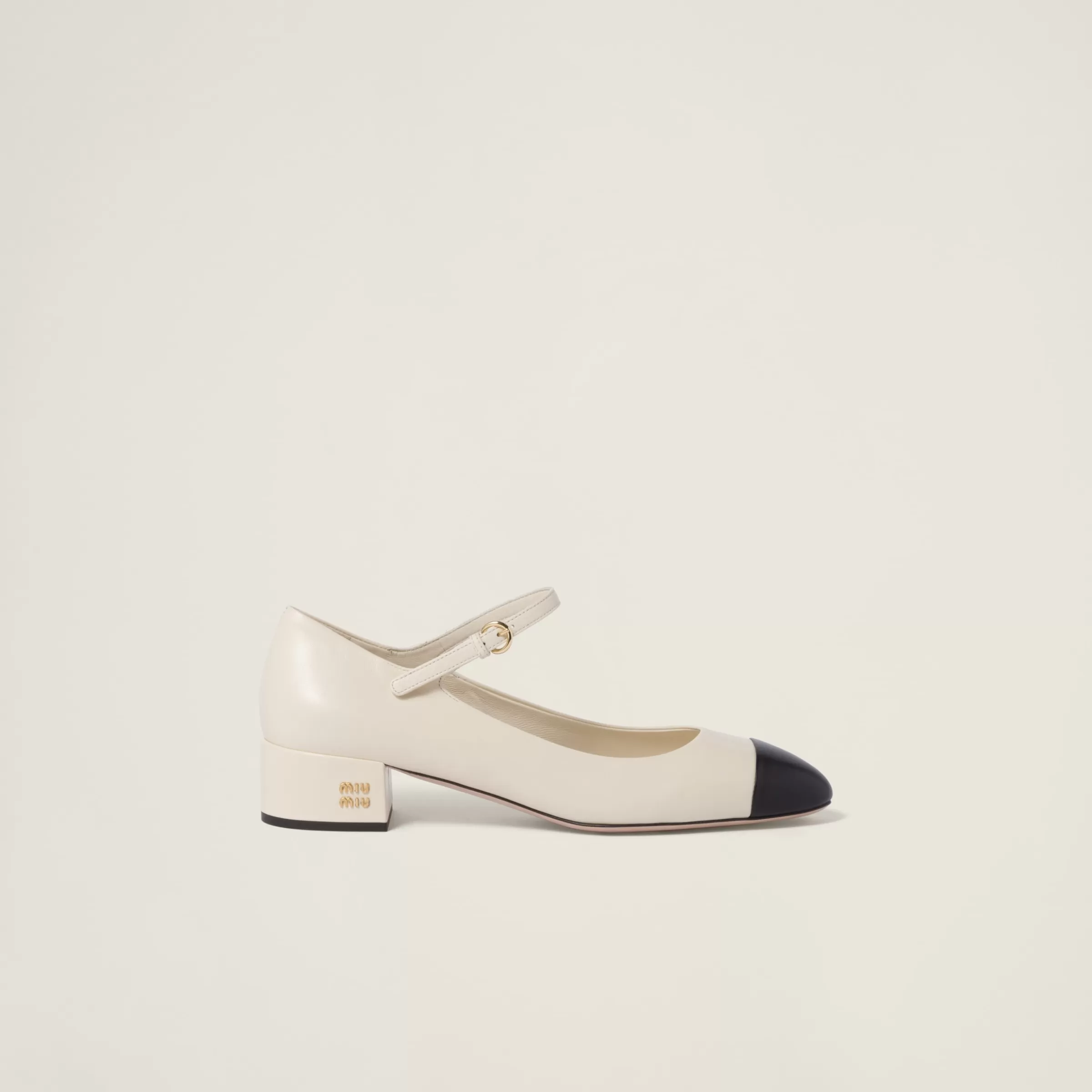 Two-tone leather pumps>Miu Miu Shop