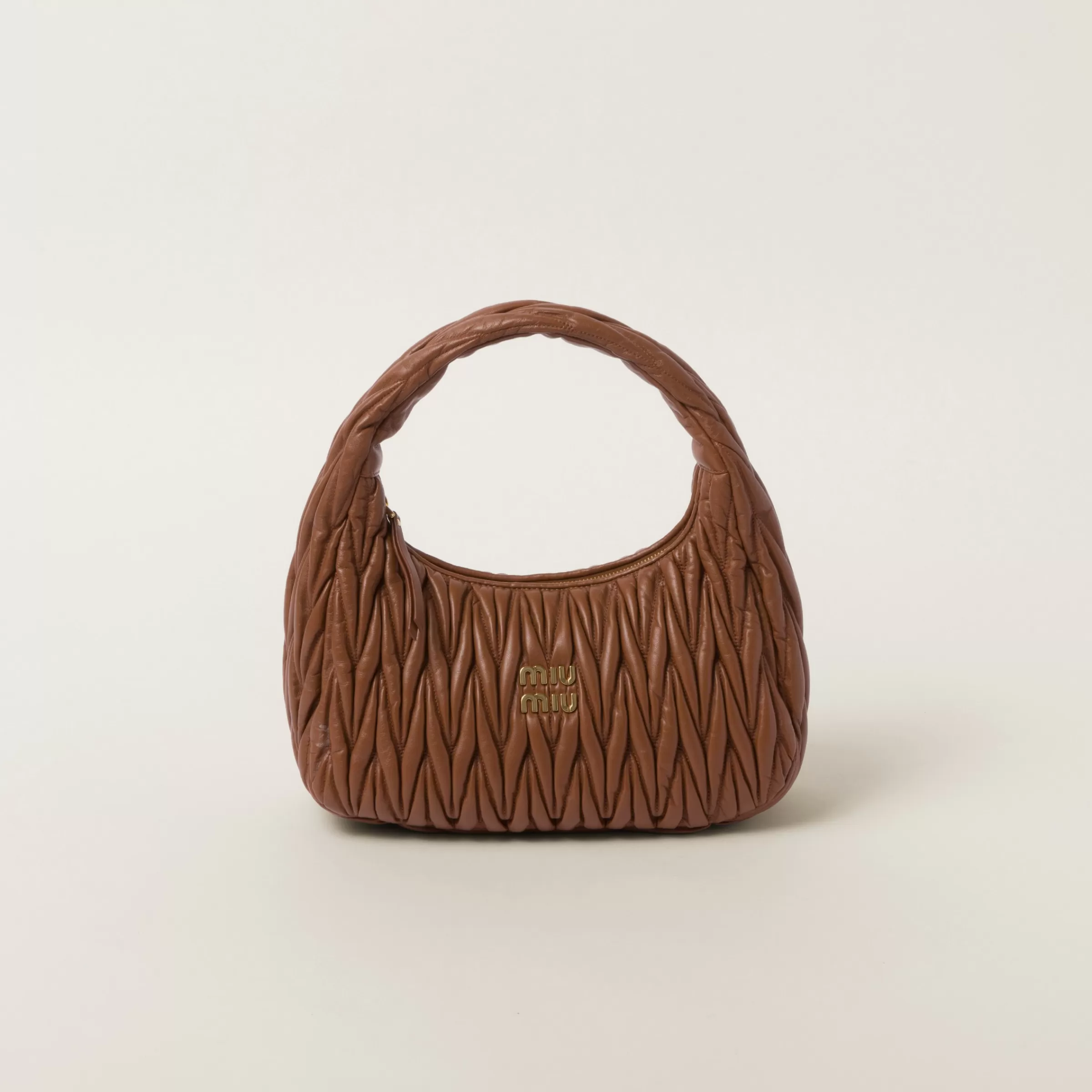 Wander matelassé nappa leather hobo bag>Miu Miu Best Sale