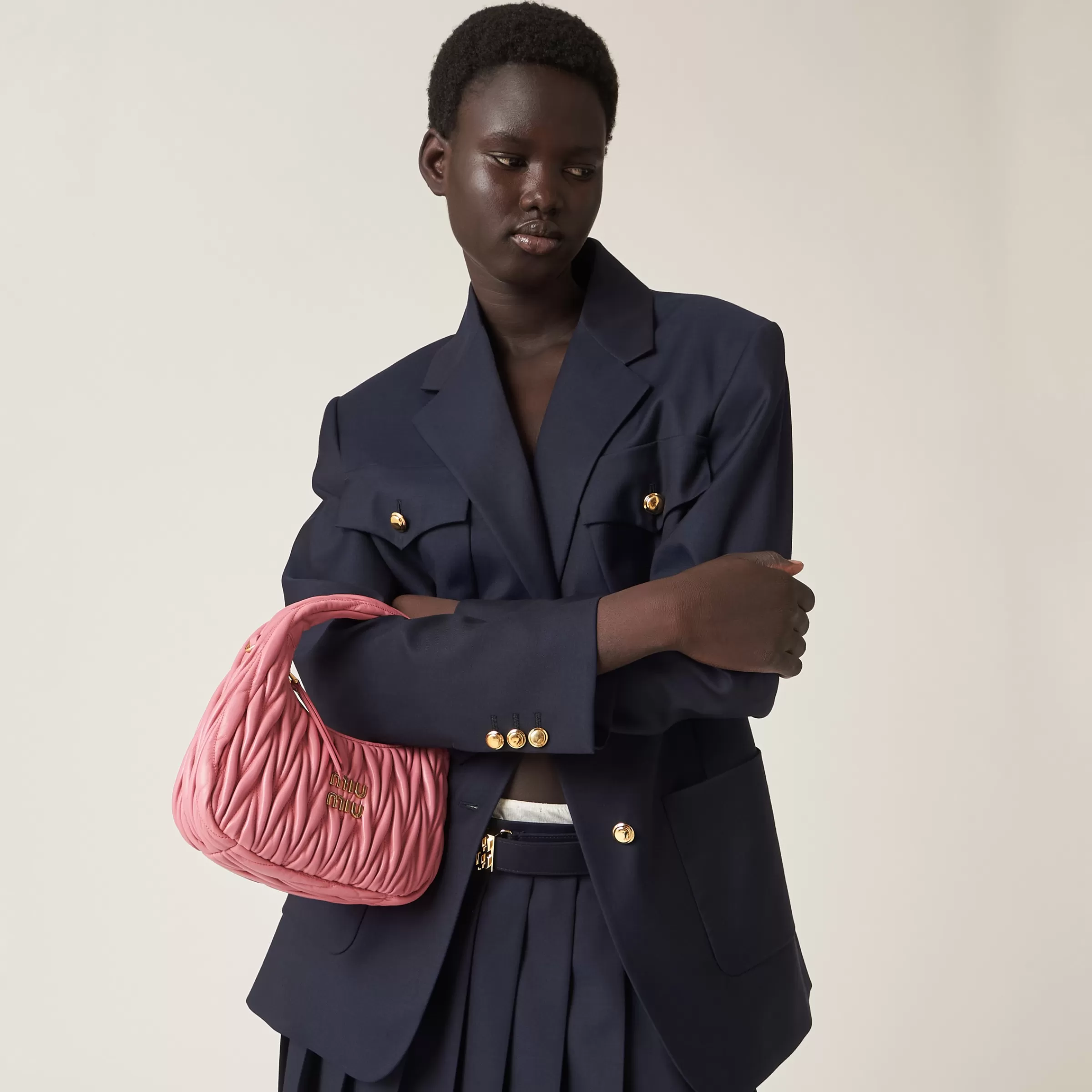 Wander matelassé nappa leather hobo bag>Miu Miu Outlet