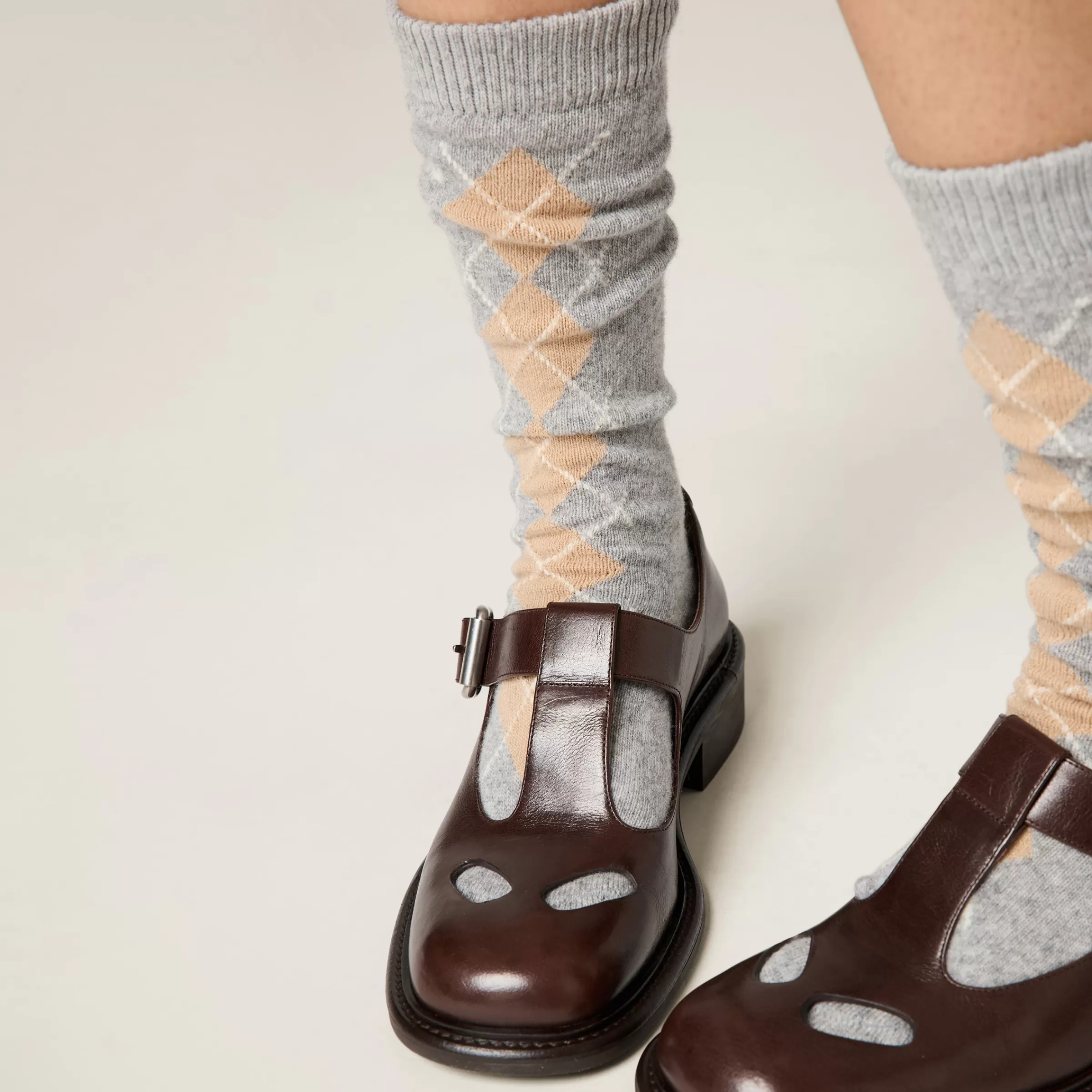 Wool and cashmere socks>Miu Miu Hot